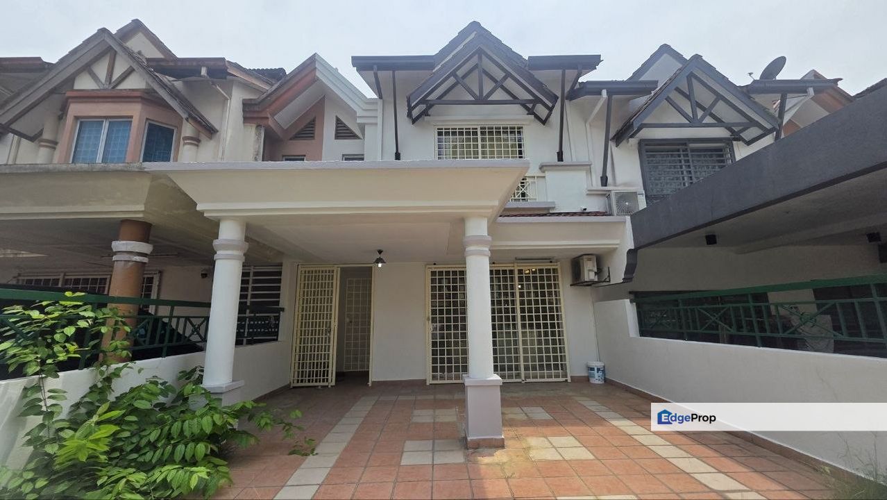 Double Storey Terrace Bukit Subang Elmina Shah Alam, Selangor, Shah Alam