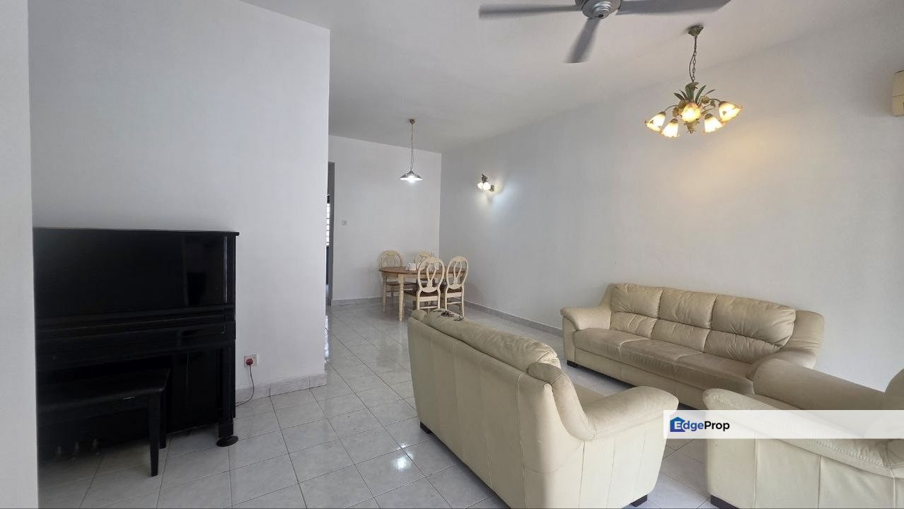 Double Storey Terrace Bukit Subang Elmina Shah Alam, Selangor, Shah Alam