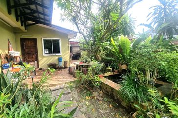 Seksyen 4, Shah Alam