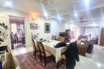 Seksyen 4, Shah Alam