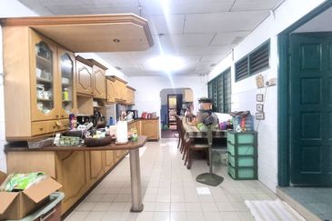 Seksyen 4, Shah Alam