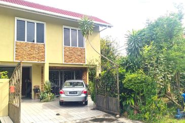 Seksyen 4, Shah Alam