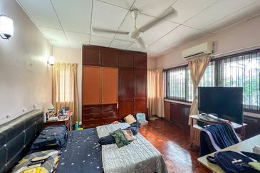 Seksyen 2, Shah Alam