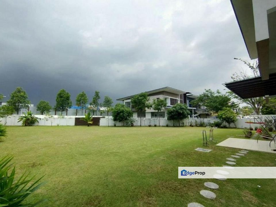 Corner Semi D Temasya Anggun Glenmarie Shah Alam, Selangor, Glenmarie