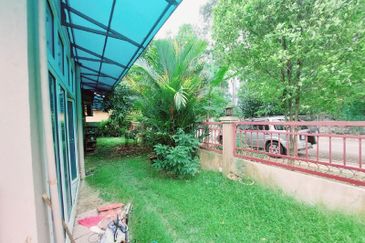 Taman Subang Permata