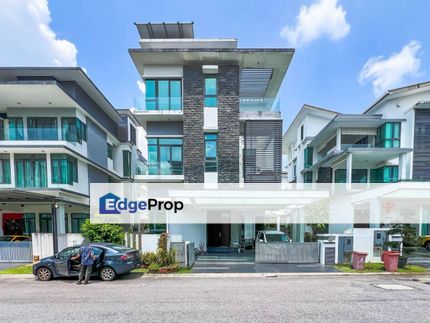 3.5 Storey Bungalow Casabella @ Kota Damansara, Selangor, Kota Damansara