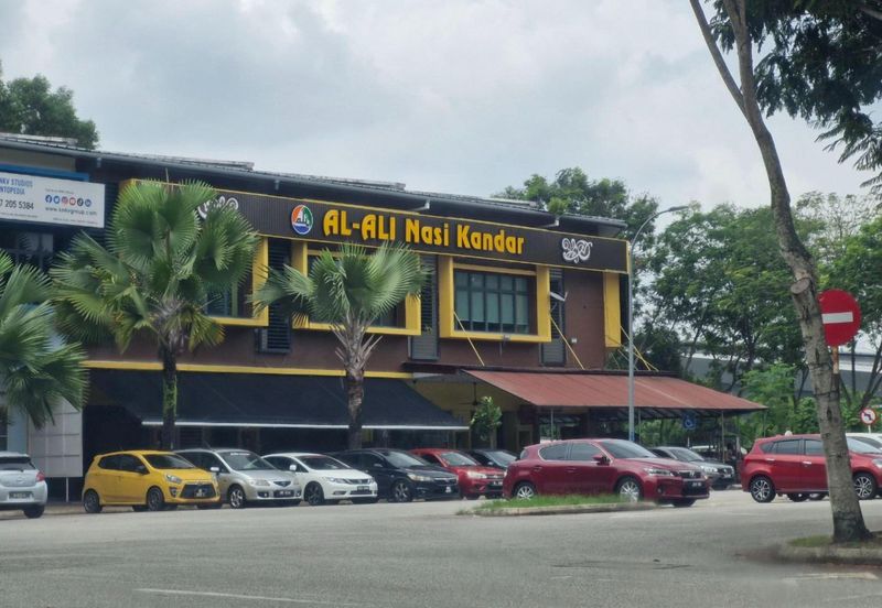   2 Storey Terrace Freehold For Sale @ Bukit Jelutong