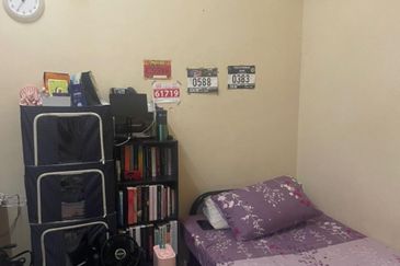   2 Storey Terrace Freehold For Sale @ Bukit Jelutong