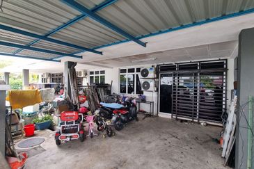 Single Storey Taman Medan Indah, Telok Panglima Garang.