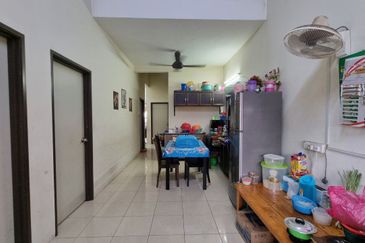 Single Storey Taman Medan Indah, Telok Panglima Garang.