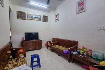 Single Storey Taman Medan Indah, Telok Panglima Garang.