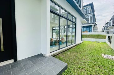 Senna Residence Presint 12