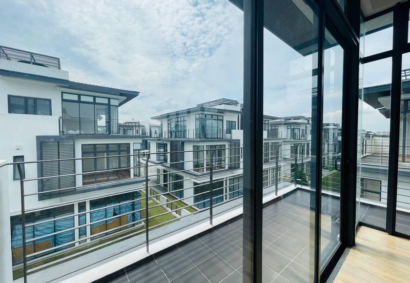 Senna Residence Presint 12