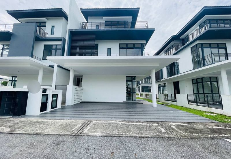 Senna Residence Presint 12