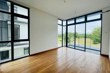 Senna Residence Presint 12