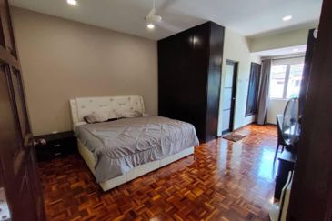 Renovated Corner Lot Double Storey Terrace SS14/7A Subang Jaya