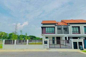 2 Storey End Lot Pandura, Alam Impian, Shah Alam