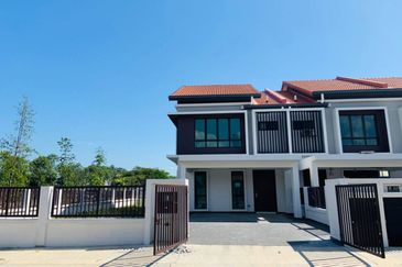 2 Storey End Lot Pandura, Alam Impian, Shah Alam