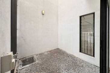 Taman Cahaya Alam, Seksyen U12