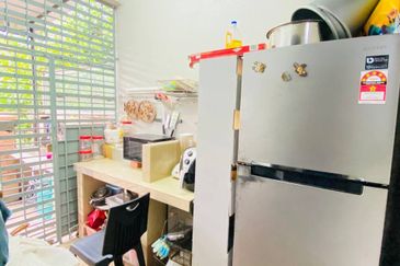 Double Storey Terrace Corner Lot Jalan Serambi Bukit Jelutong (Dual Frontage Unit)