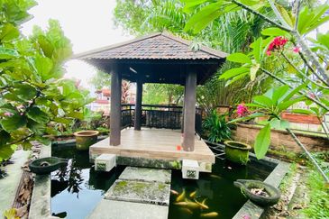 Double Storey Terrace Corner Lot Jalan Serambi Bukit Jelutong (Dual Frontage Unit)