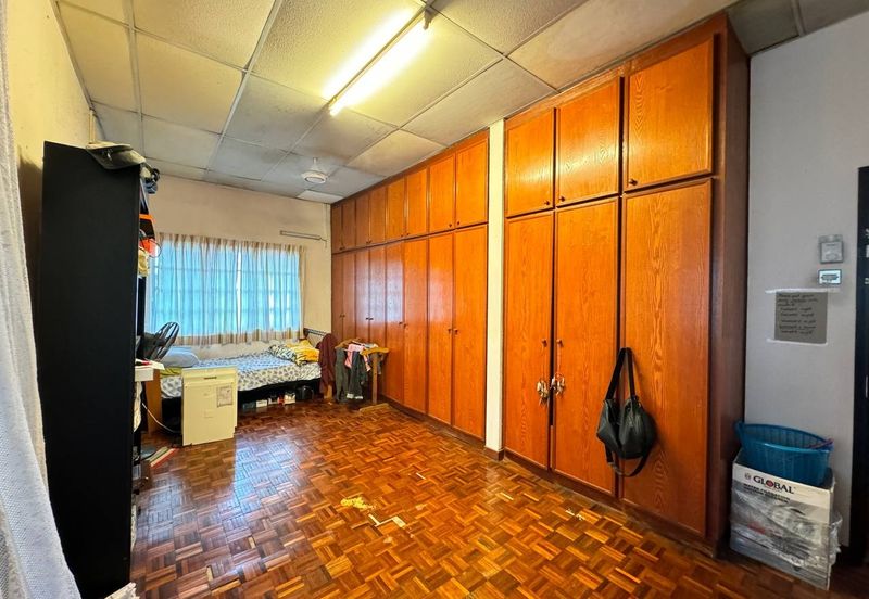 Double Storey Semi-D Taman Sri Ukay Ampang 