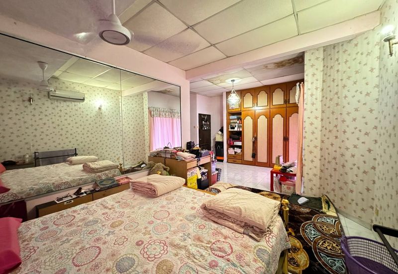 Double Storey Semi-D Taman Sri Ukay Ampang 