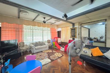 Double Storey Semi-D Taman Sri Ukay Ampang 