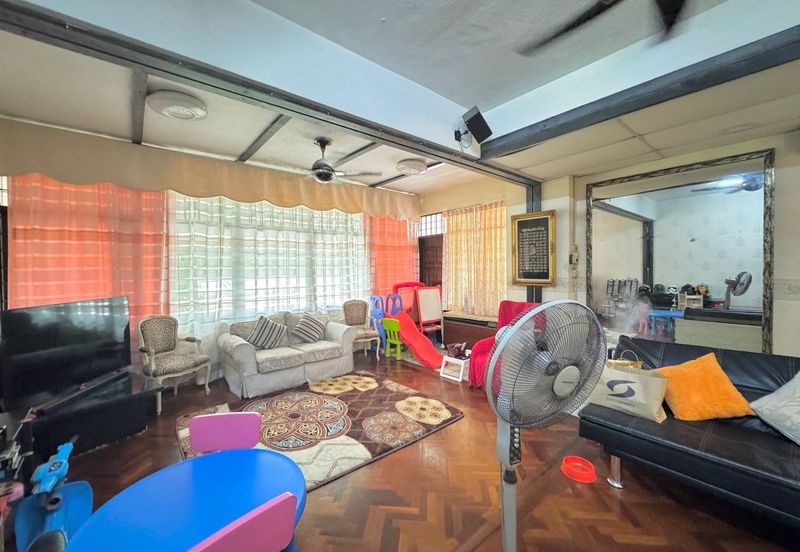 Double Storey Semi-D Taman Sri Ukay Ampang 