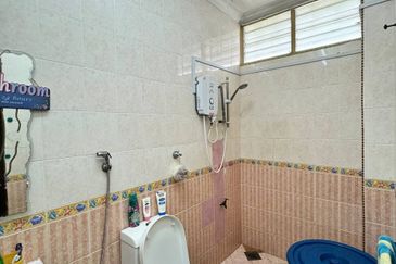 Double Storey Semi-D Taman Sri Ukay Ampang 