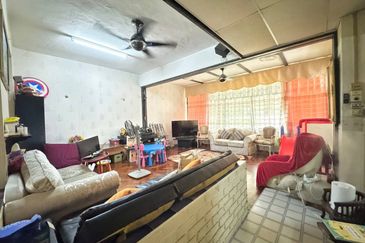 Double Storey Semi-D Taman Sri Ukay Ampang 