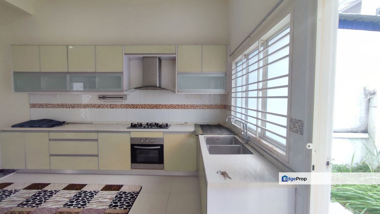 Hyperlink 2 Sty Arabella D'Kayangan Seksyen 13 Shah Alam, Selangor, Shah Alam