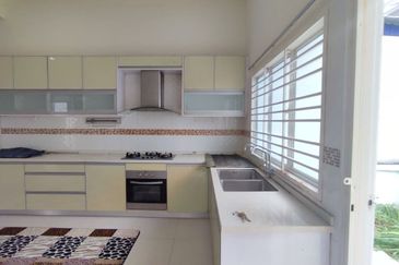 Seksyen 13, Shah Alam