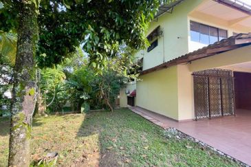 Seksyen 11, Shah Alam