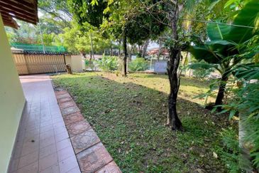 Seksyen 11, Shah Alam