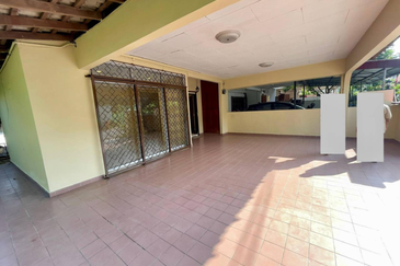 Seksyen 11, Shah Alam