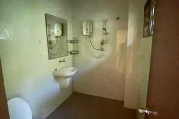 Seksyen 11, Shah Alam