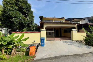 Seksyen 11, Shah Alam