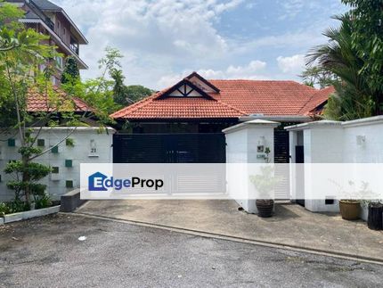 Bungalow With Pool Ss19 Subang Jaya, Selangor, Subang Jaya