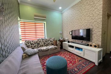 Corner 5000sf 2 Sty Freehold Bukit Jelutong Shah Alam