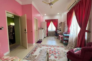 Corner 5000sf 2 Sty Freehold Bukit Jelutong Shah Alam