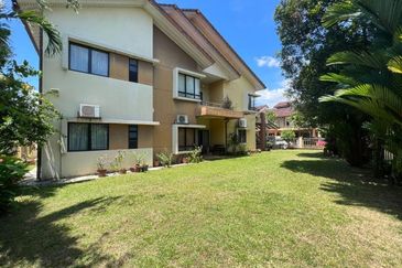 Corner 5000sf 2 Sty Freehold Bukit Jelutong Shah Alam