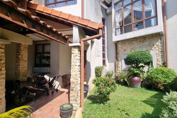 Corner 2 Sty Jalan Kubah Bukit Jelutong