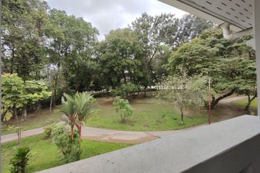 Seksyen 10, Shah Alam