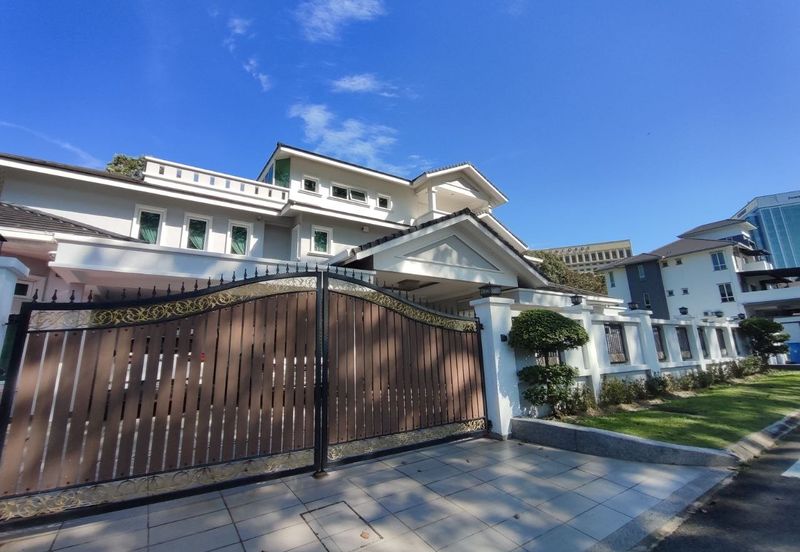 Seksyen 10, Shah Alam