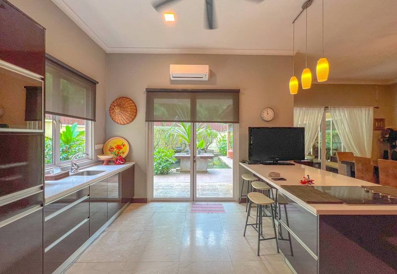 D Villa Botany, Kota Damansara