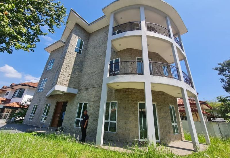 Seksyen 9, Kota Damansara