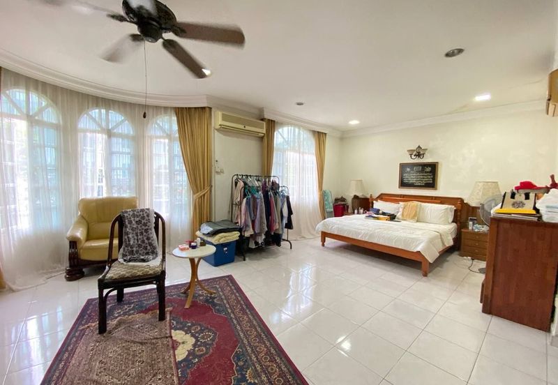 Seksyen 8, Kota Damansara