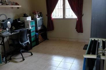 Double Storey U8 Bukit Jelutong Shah Alam