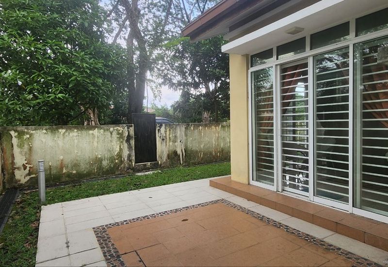 Seksyen 4, Shah Alam